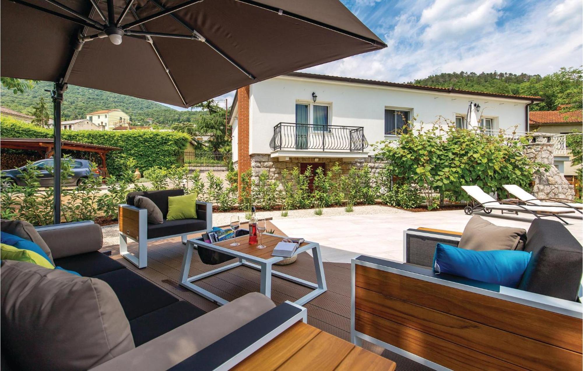 Lovely Home In Matulji With Outdoor Swimming Pool Exteriör bild