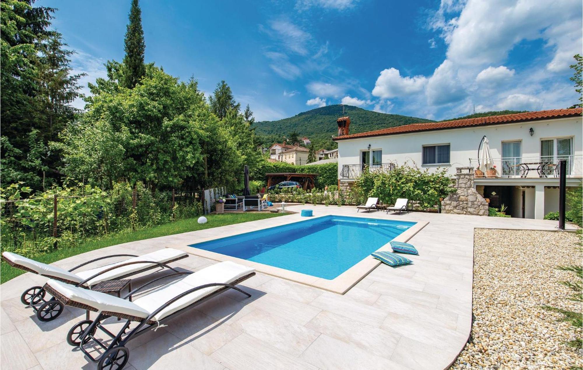 Lovely Home In Matulji With Outdoor Swimming Pool Exteriör bild
