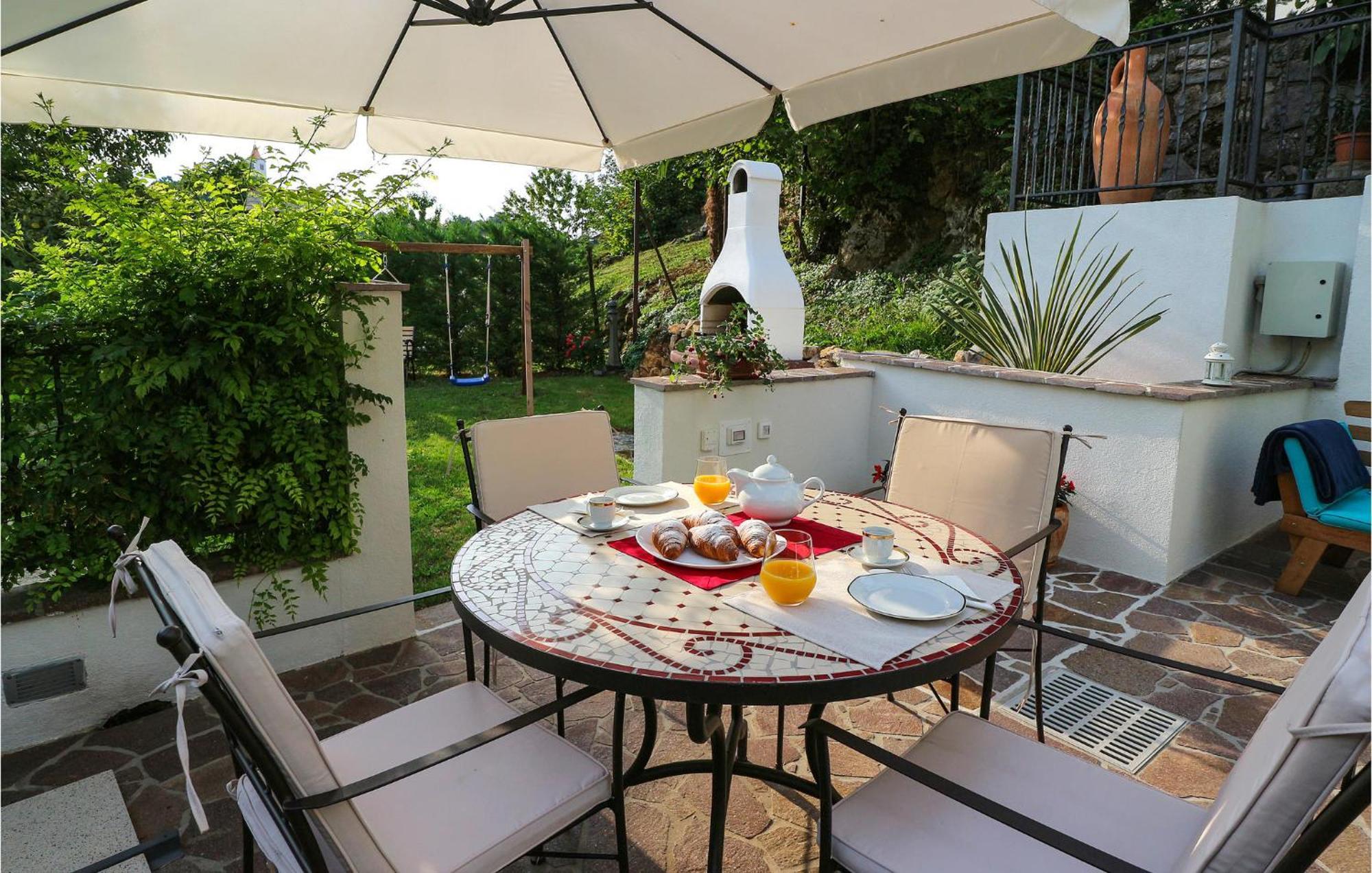 Lovely Home In Matulji With Outdoor Swimming Pool Exteriör bild