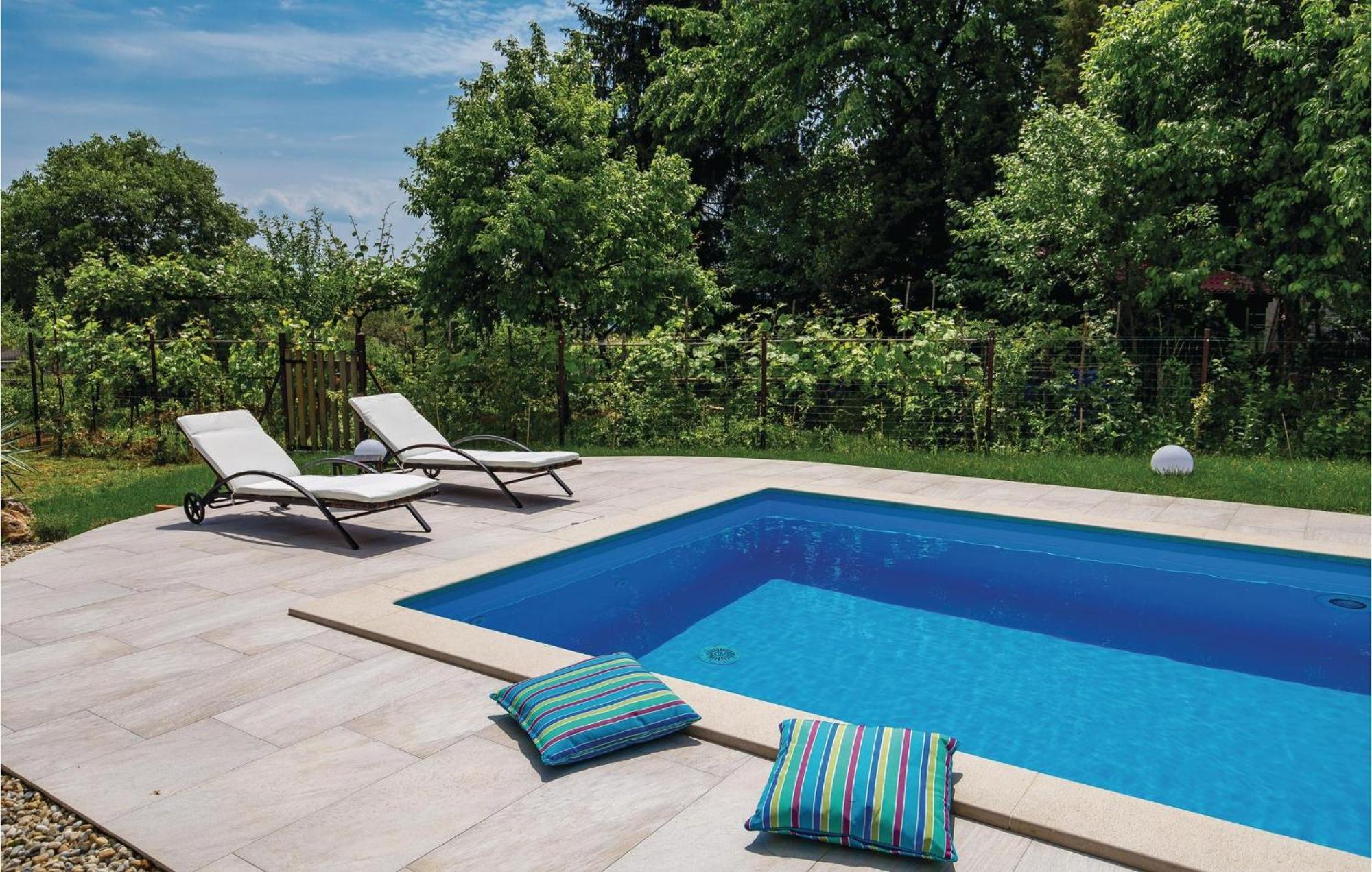 Lovely Home In Matulji With Outdoor Swimming Pool Exteriör bild